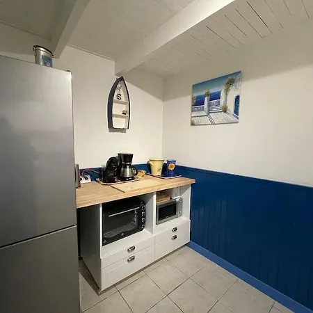 Sejour Familial A La Bergerie, Parking, Hyeres